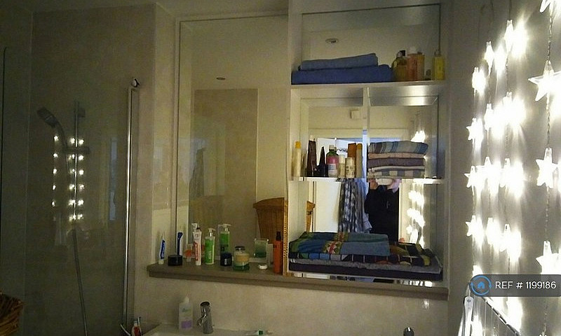 1 Bedroom Flat In No...