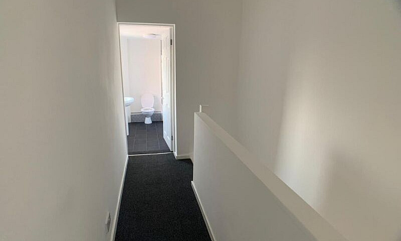 New Renovated 2 Bedr...