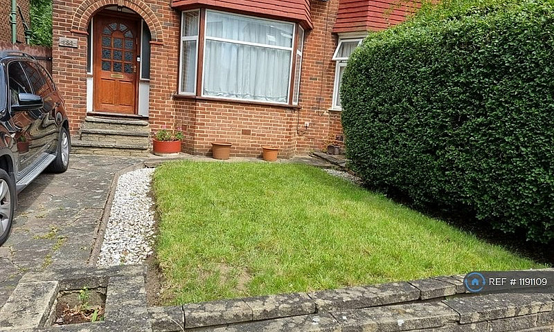 3 Bedroom House In C...