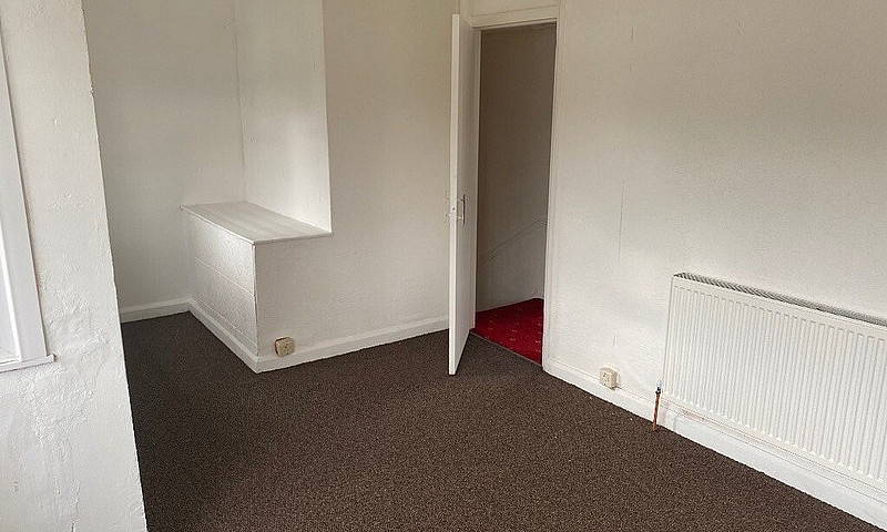 Spacious 3 Bed House...