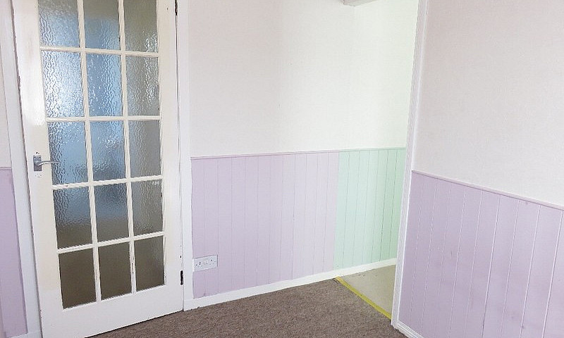 2 Bedroom House In B...