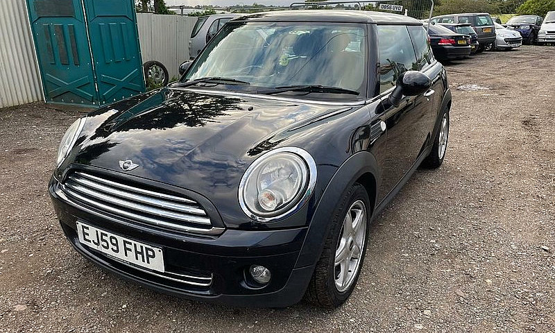 Mini Cooper 1.6 Auto...