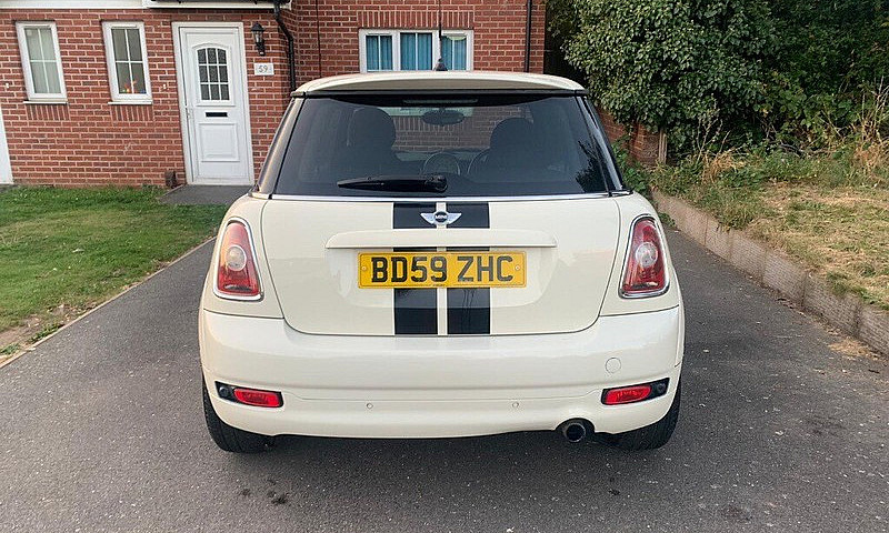 Mini Cooper 2009 Reg...