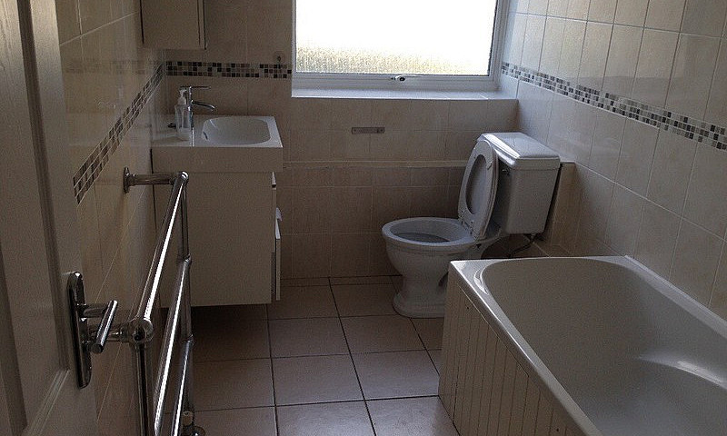 1 Bedroom Newly Refu...