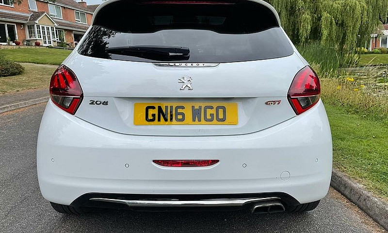 2016 Peugeot 208 Gti...