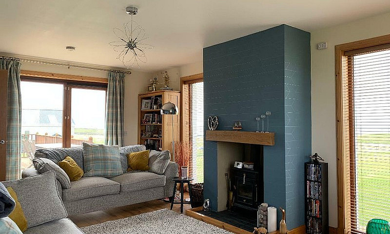 3 Bedroom House In M...