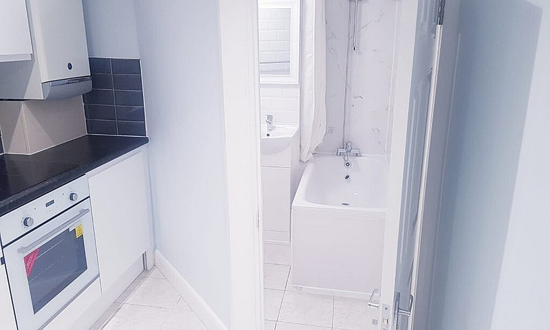 1 Bed Flat In Hendon...
