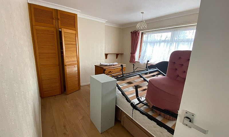 4 Bedroom House Gard...