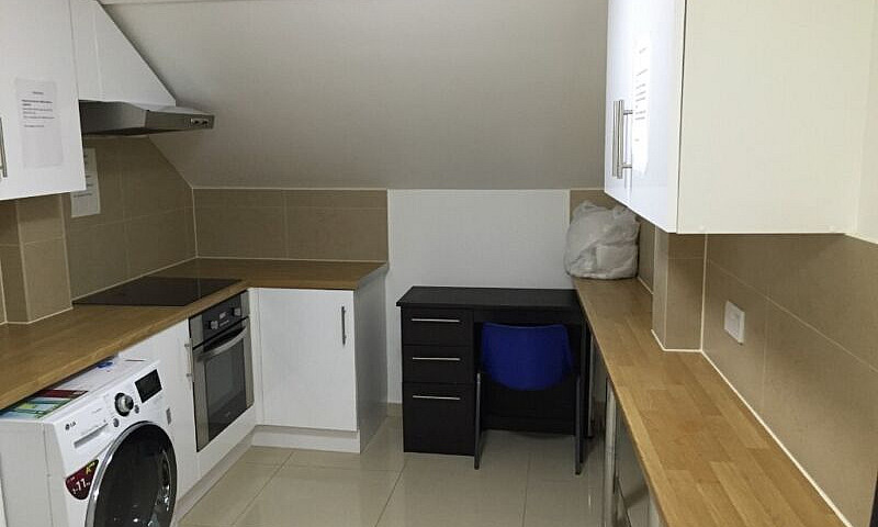 Fabulous Bedsit With...