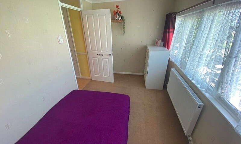 3 Bedhouse/Kitchen W...