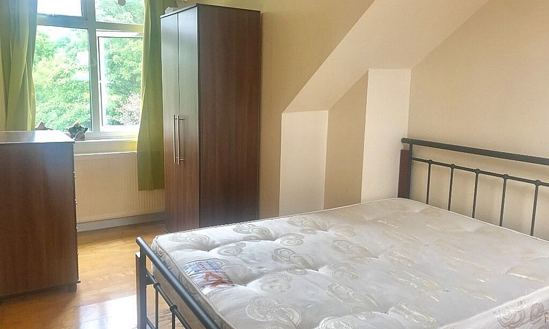 A Large Double Room ...