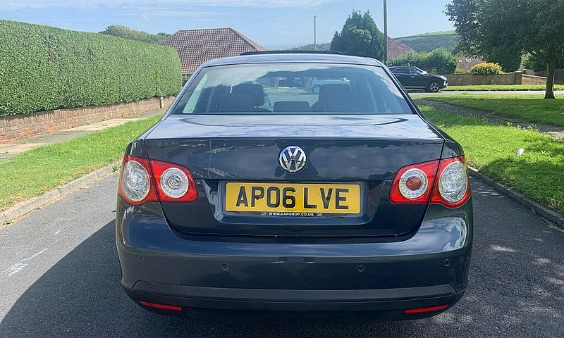 2006 Volkswagen Jett...