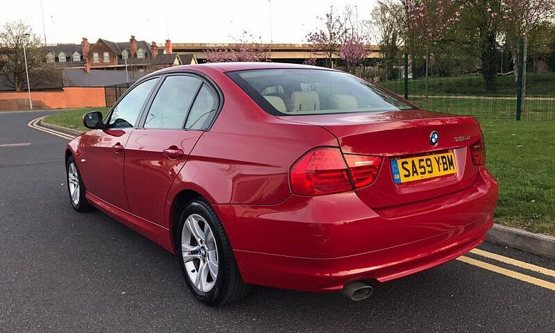 Auto 2009 Bmw 320D E...