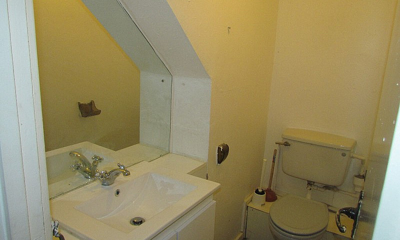 Spacious 4 Bedroom T...