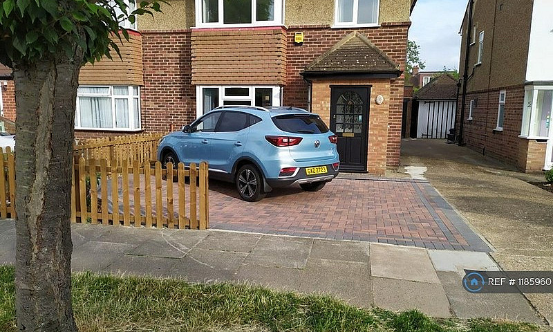 3 Bedroom House In W...