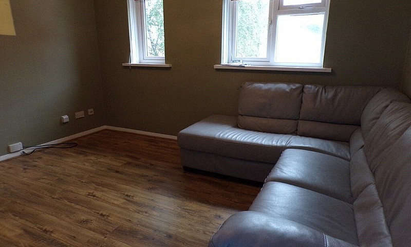 2 Bedroom Top Floor ...