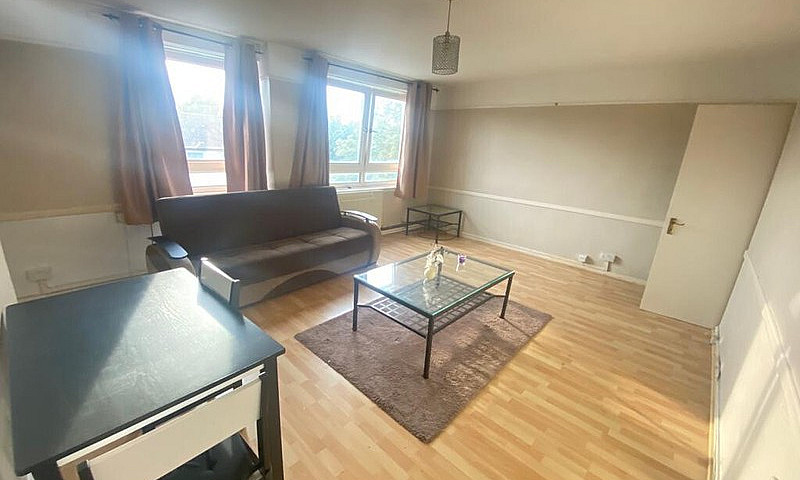 1 Bedrooms Flat To R...