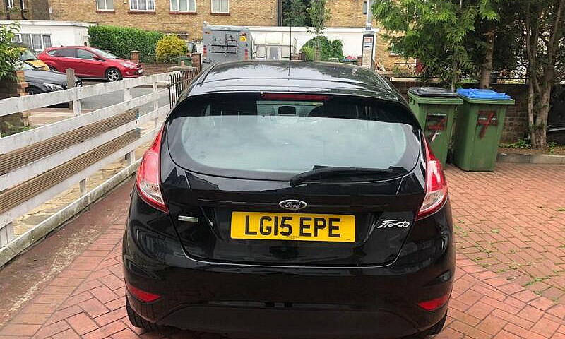 Ford Fiesta 2015 1.0...