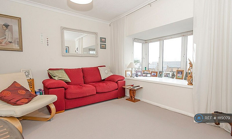 1 Bedroom Flat In Ea...