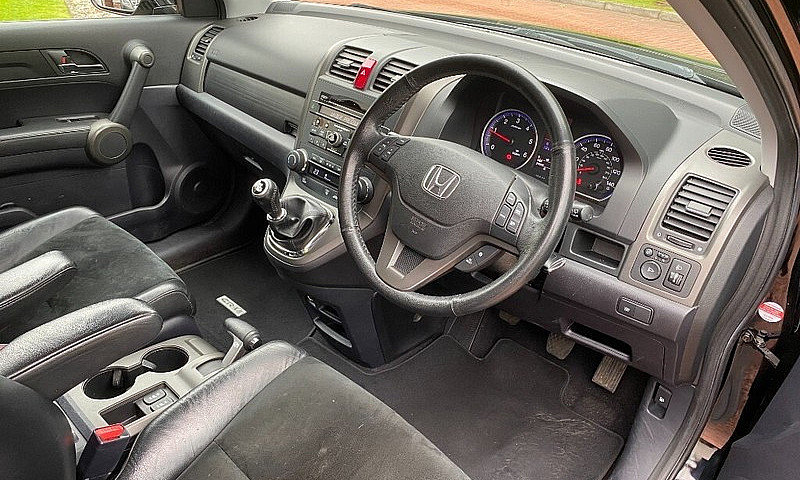Honda Cr-V 2.2 I-Dte...