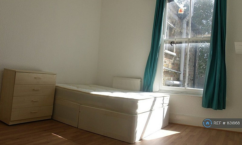 1 Bedroom In Reighto...