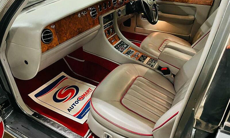 Bentley Mulsane S 6....