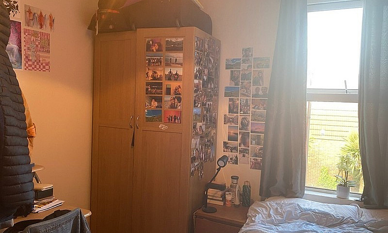 4 Dbl Bed Lovely Hou...