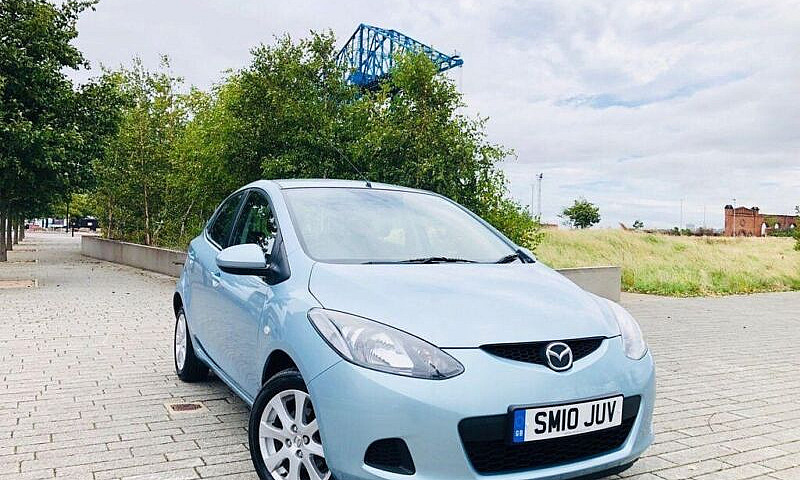 Mazda 2 ...