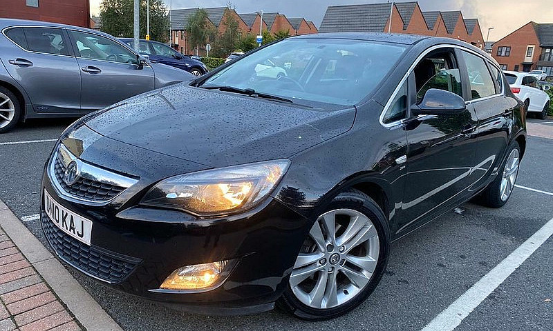 2010 Vauxhall Astra ...