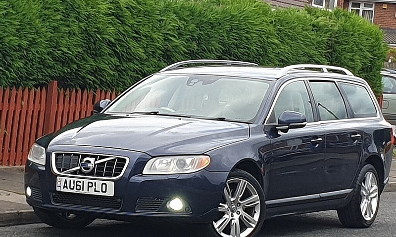 2011 61 Reg-Volvo V7...
