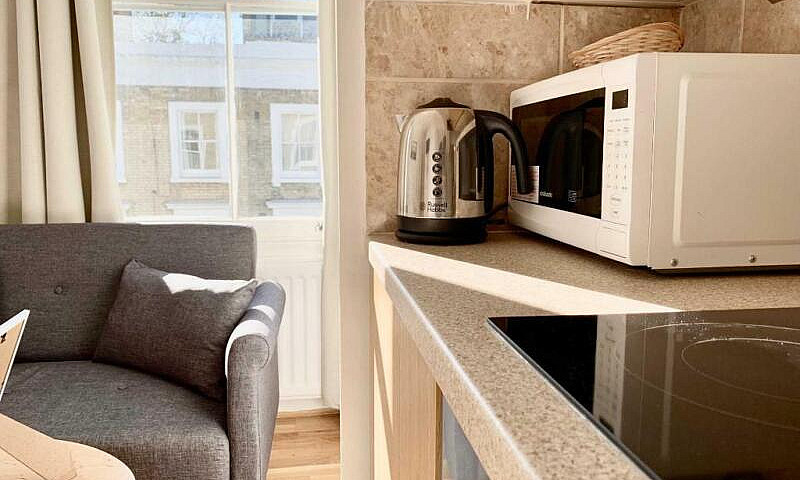 Studio Flat In Ifiel...