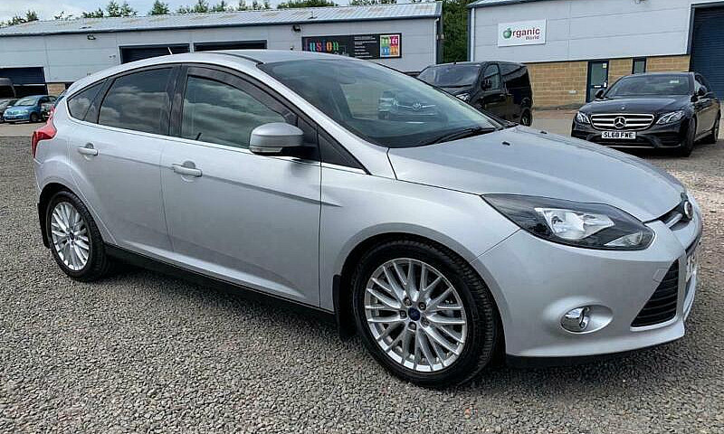 Ford Focus Zetec 1.6...