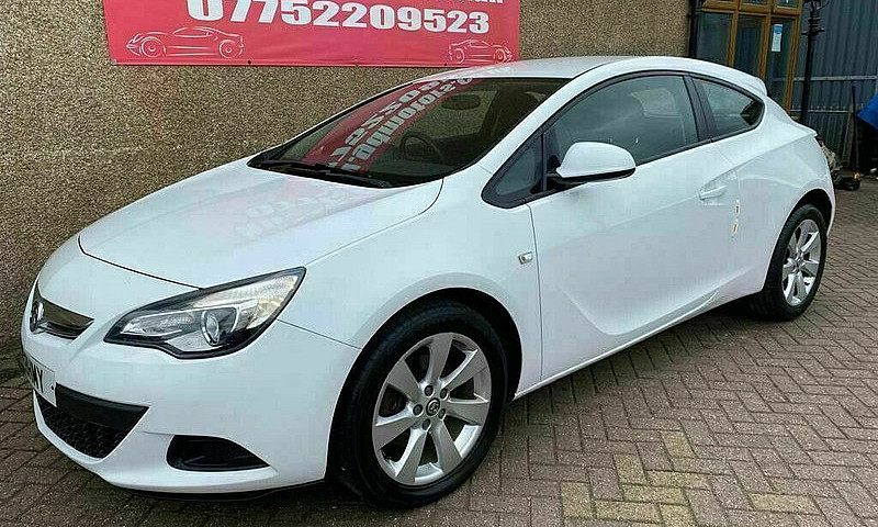 2012 Vauxhall Astra ...