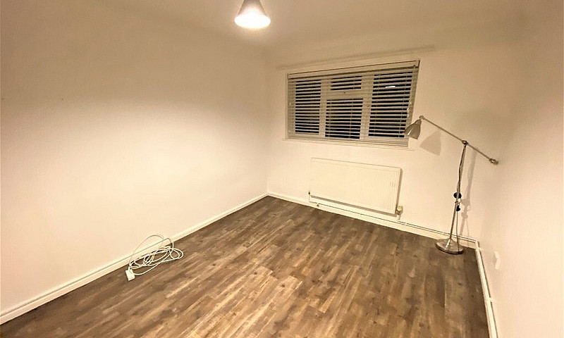 1 Bed Flat To Rent I...