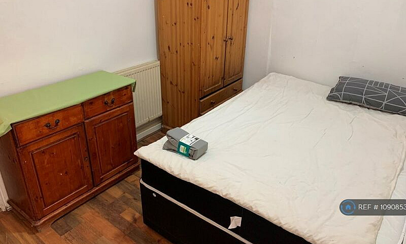 1 Bedroom In Stratfo...