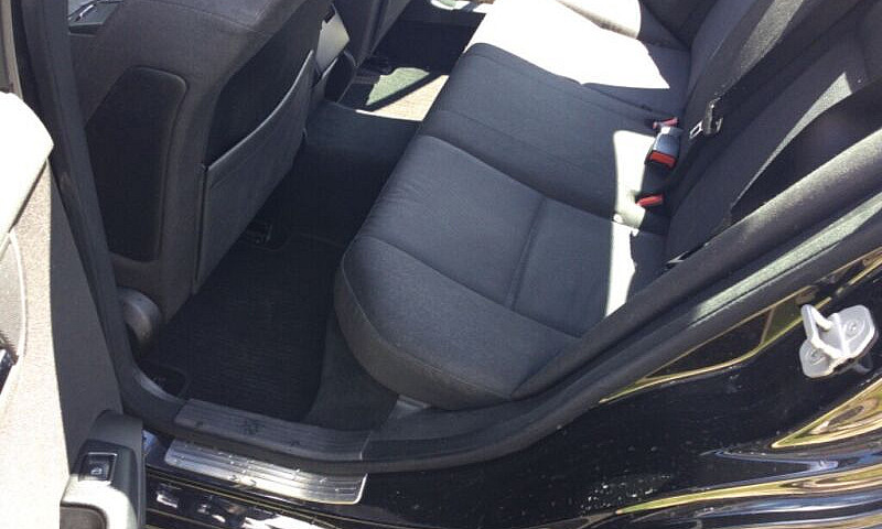 08 Mercedes C180 1.8...