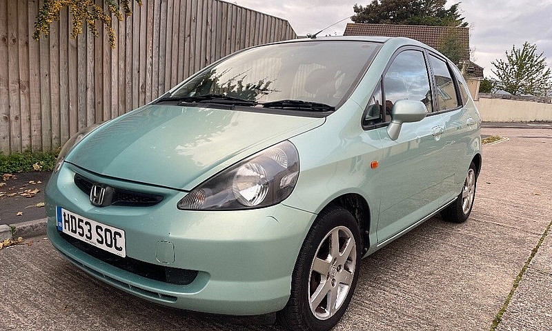 Honda Jazz 1.4 65900...