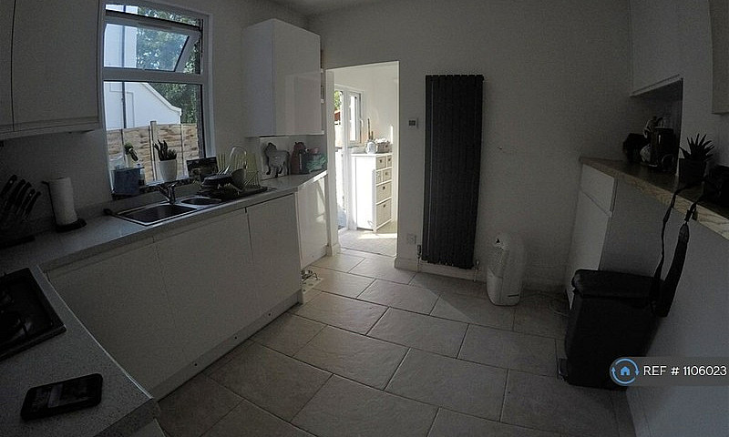 1 Bedroom Flat In Ki...
