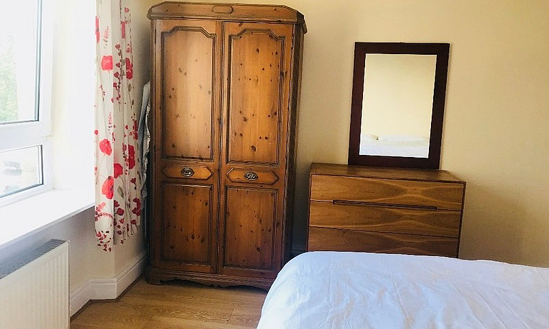 Modern 3 Bed Hmo Fla...