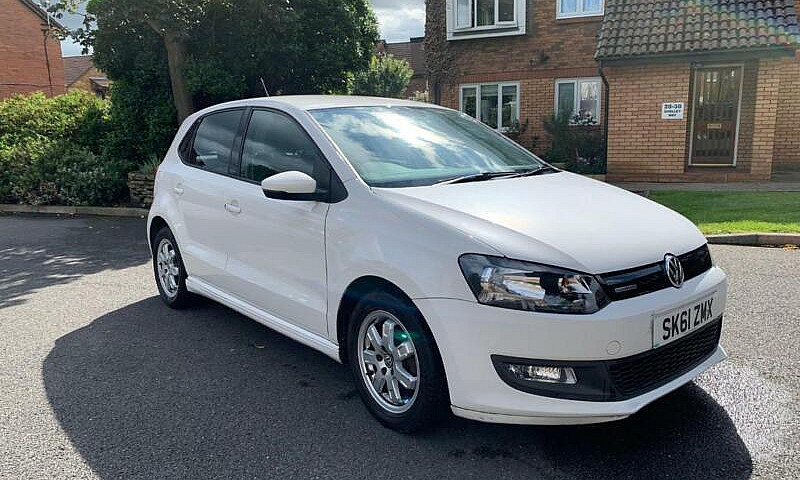2011 Volkswagen Polo...