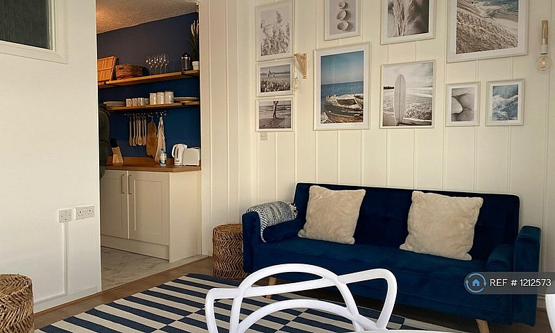 1 Bedroom Flat In Hi...