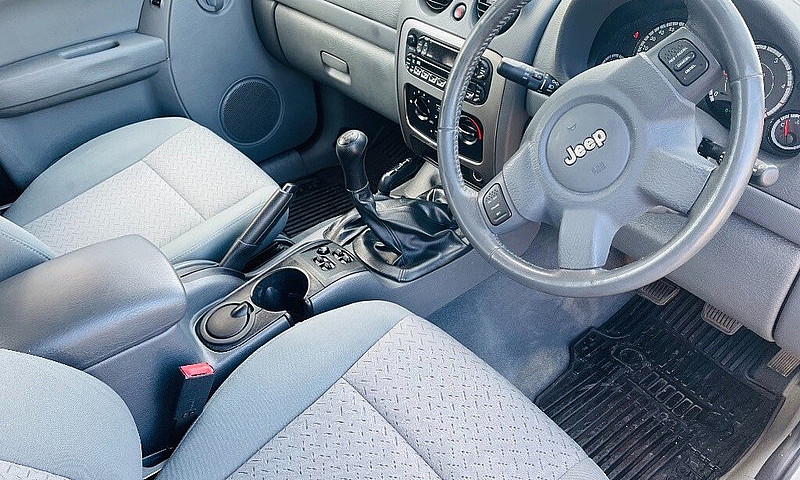 Jeep Cherokee Renega...