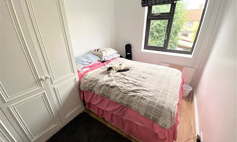 2 Double Rooms In Ba...