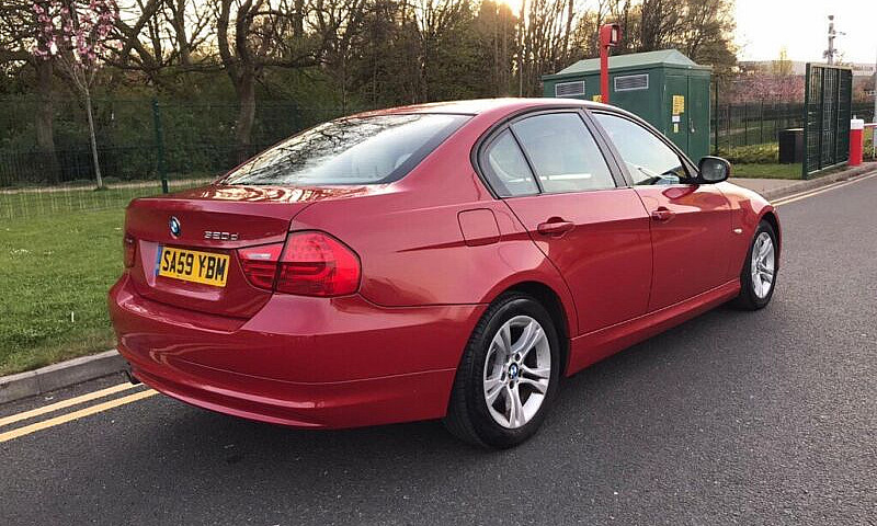 Auto 2009 Bmw 320D E...