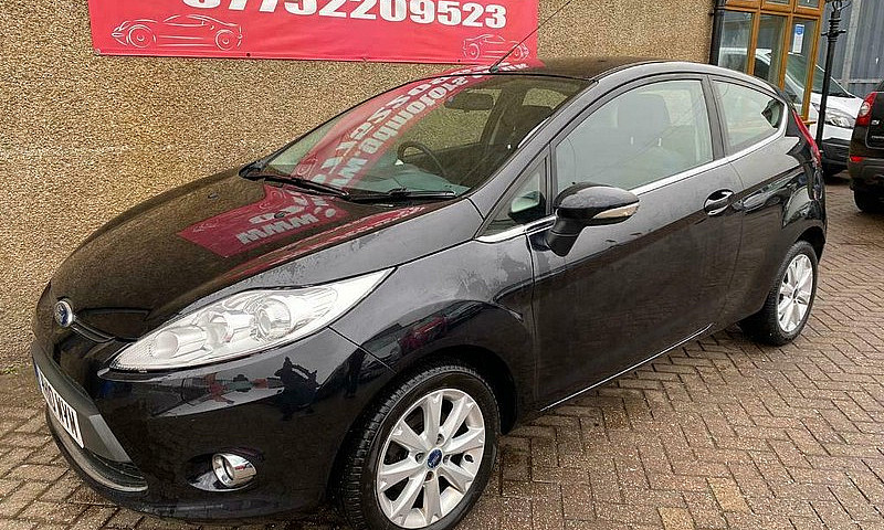 2010 Ford Fiesta Zet...