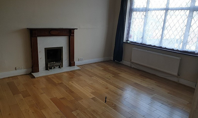 Preston Road Large D...