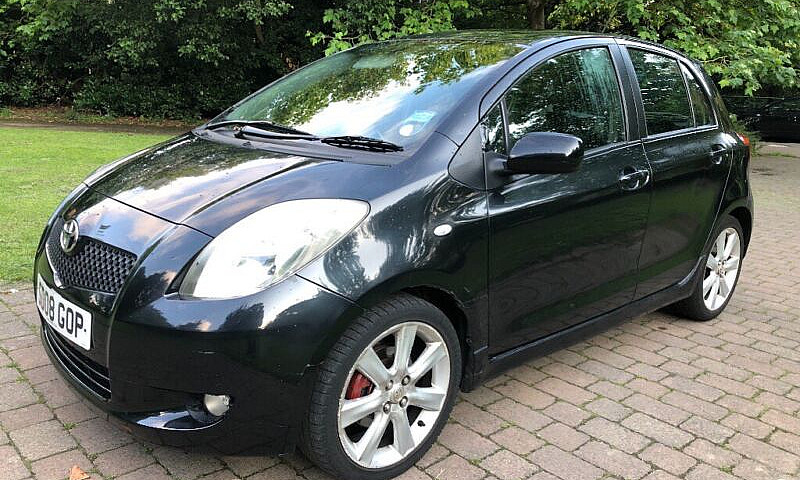 2008 Toyota Yaris 1....