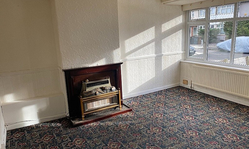 Spacious 3 Bed House...