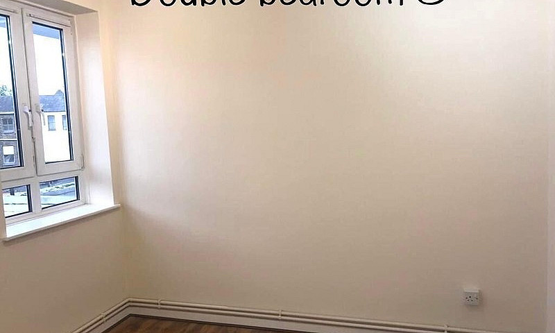 Lovely Three Bed Roo...