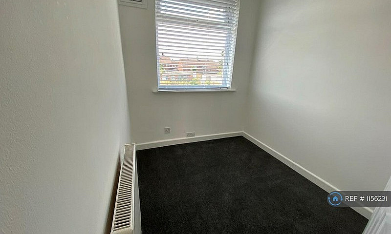 3 Bedroom House In H...